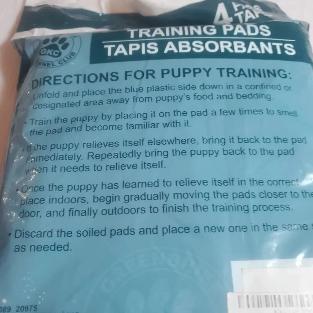 Greenbrier Kennel Club Heavy-Duty Pet Training Pads Puppy Dog